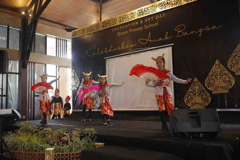 Tari Kreasi