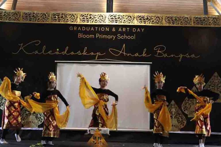 Tari Kreasi